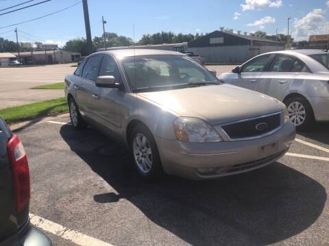 2005 Ford Five Hundred for sale at Spartan Auto Sales in Beaumont TX