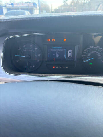 2013 Ford Taurus SEL