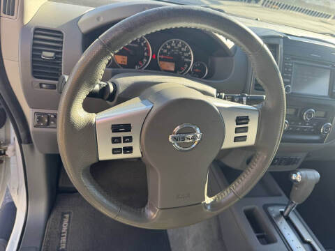 2015 Nissan Frontier SL