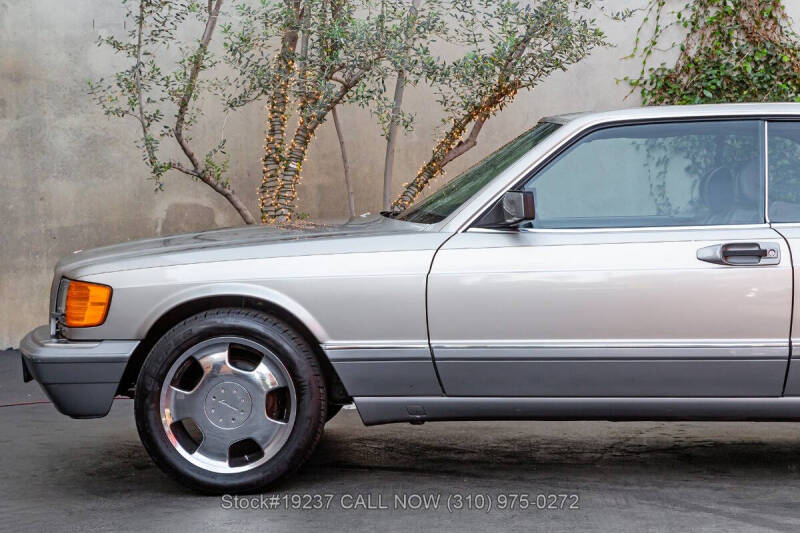1989 Mercedes-Benz 560-Class 560 SL