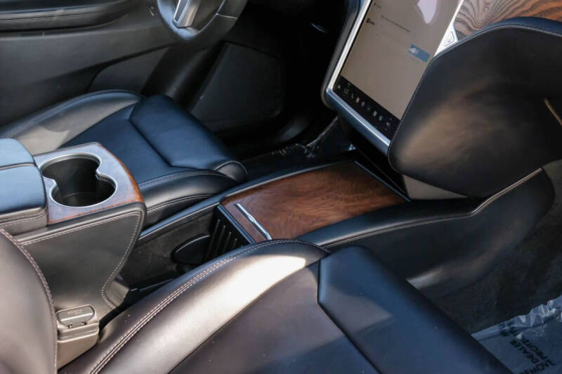 2017 Tesla Model X 75D