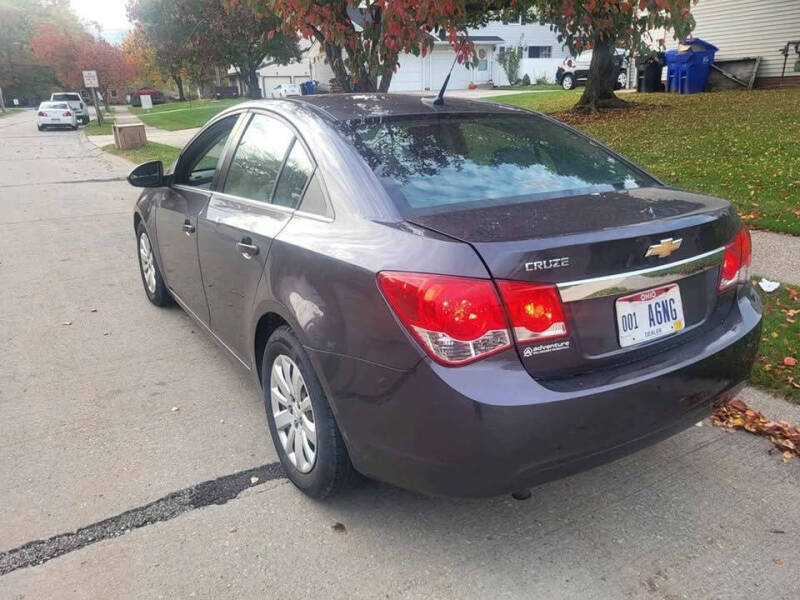 2011 Chevrolet Cruze LS