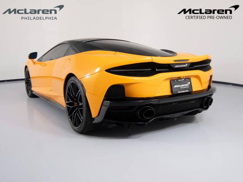 2023 McLaren GT