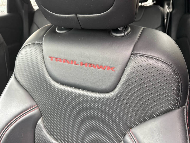 2017 Jeep Cherokee Trailhawk