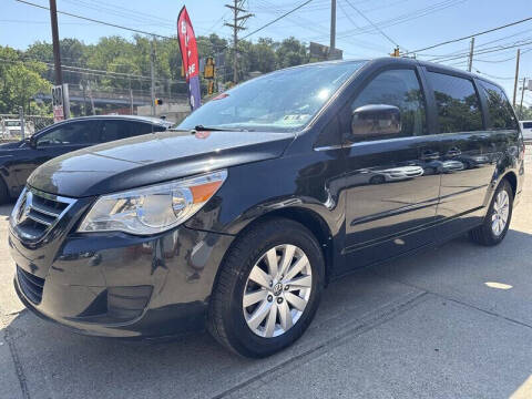2012 Volkswagen Routan