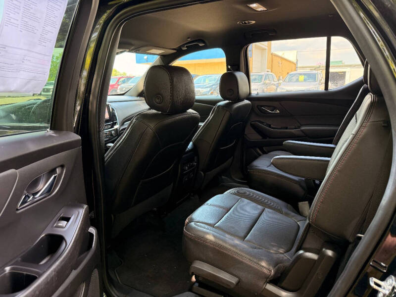 2022 Chevrolet Traverse RS