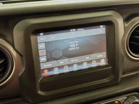 2021 Jeep Gladiator Sport S