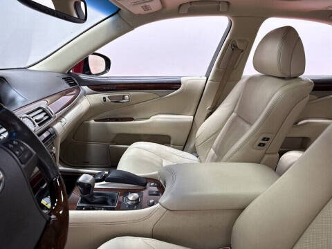 2014 Lexus LS 460