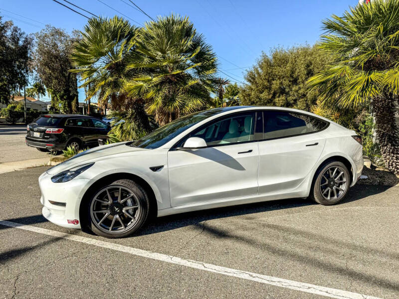 2022 Tesla Model 3 Long Range