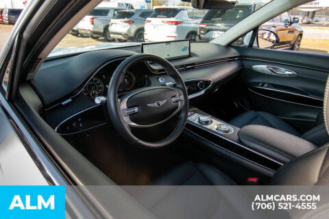 2025 Genesis GV70 2.5T Standard