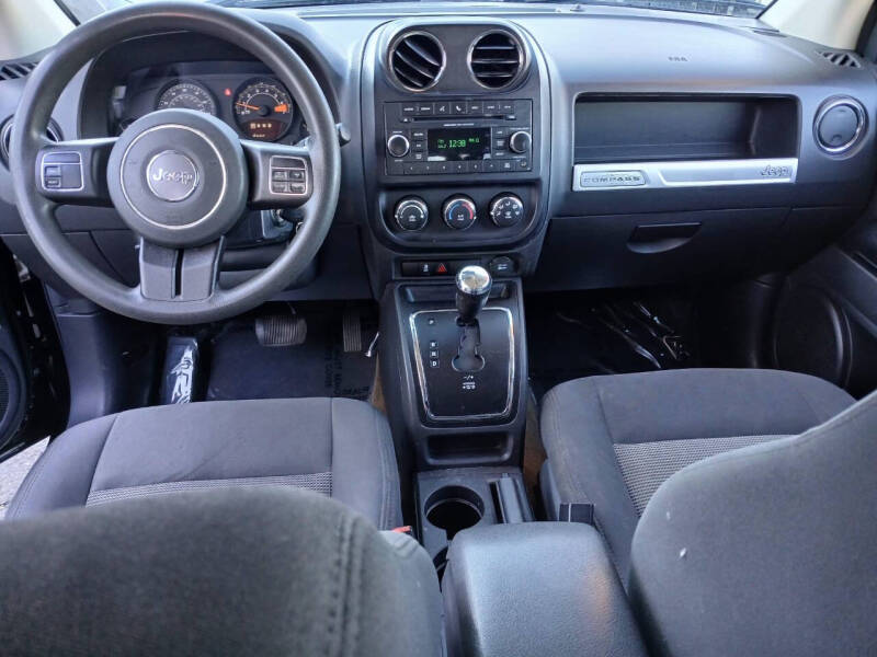 2017 Jeep Compass Sport