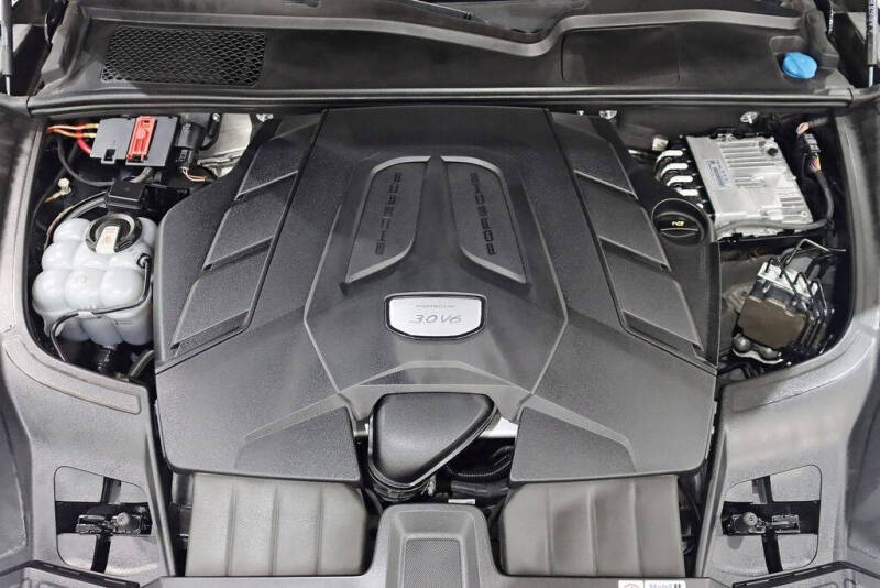 2023 Porsche Cayenne