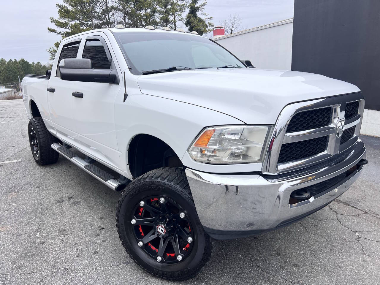 2017 RAM 2500 Tradesman 4x4 4dr Crew Cab 6.3 ft. SB Pickup's photo