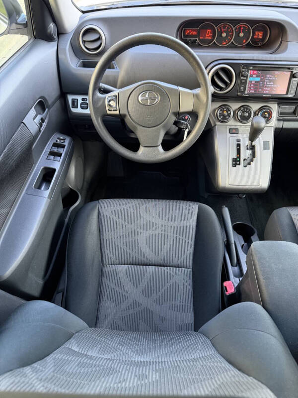 2014 Scion xB