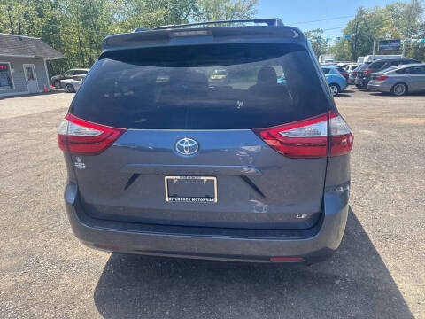 2017 Toyota Sienna