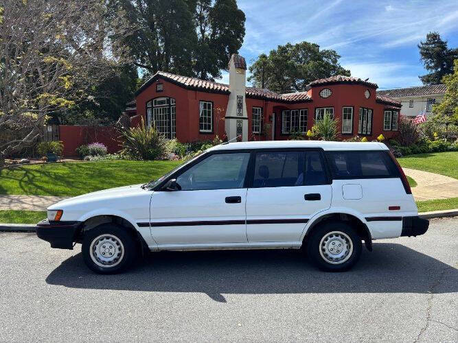 1989 Toyota Corolla