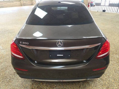 2018 Mercedes-Benz E-Class E 300