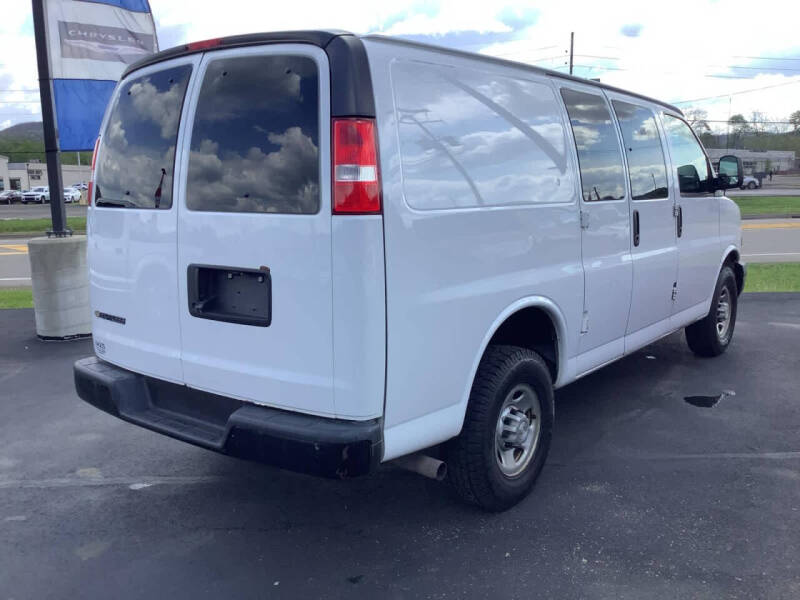 2021 Chevrolet Express 2500