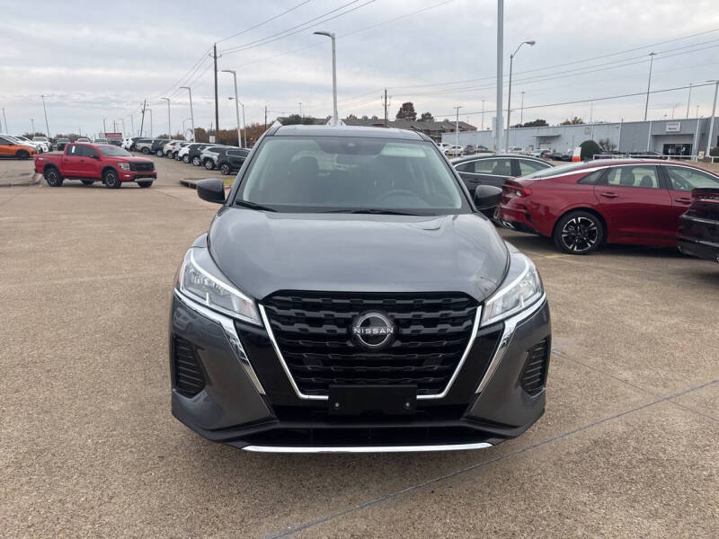 2024 Nissan Kicks S