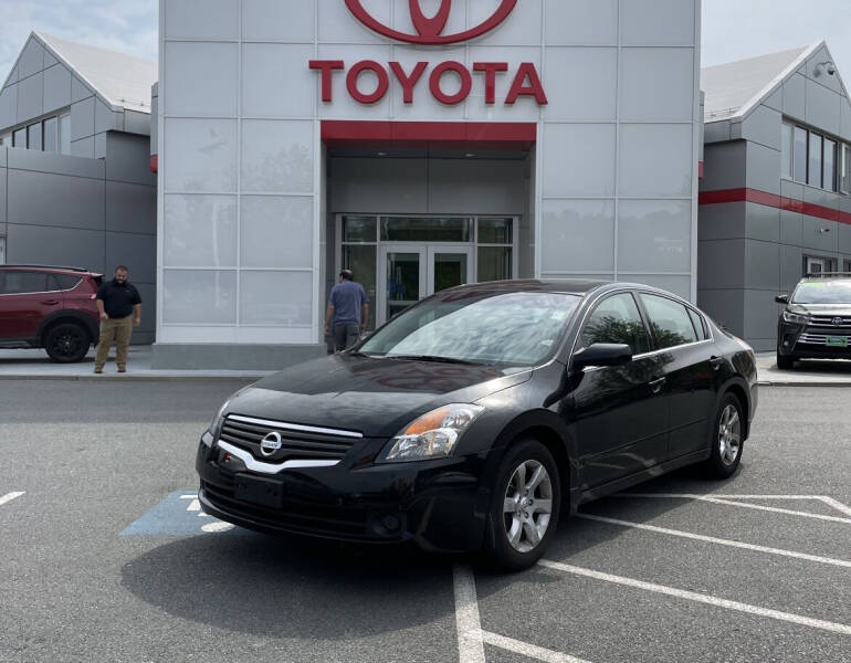 2008 Nissan Altima for sale at Route 10 Motors LLC in Plainville CT