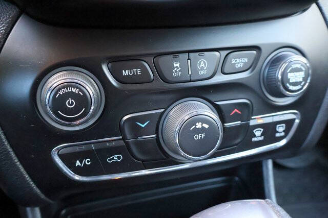 2020 Jeep Cherokee Latitude