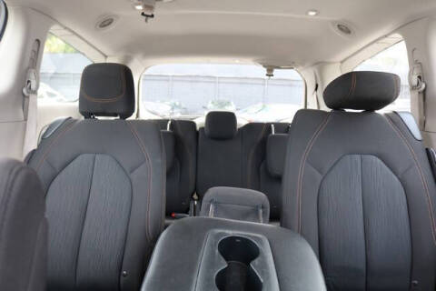 2017 Chrysler Pacifica Touring