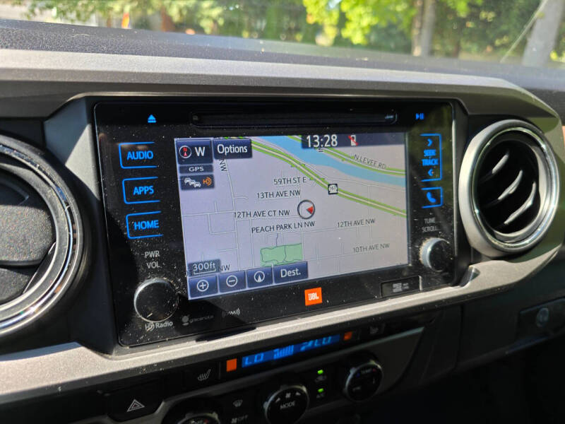 2017 Toyota Tacoma Limited