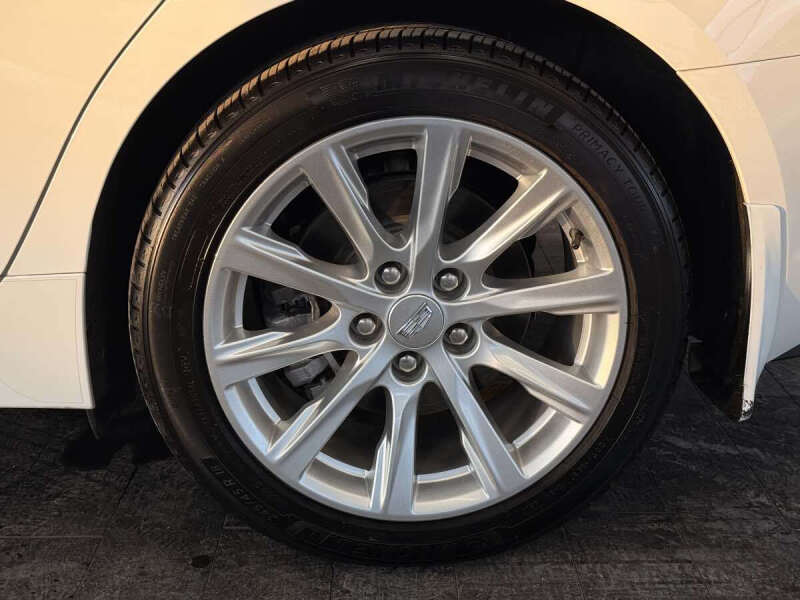 2024 Cadillac CT5 Luxury