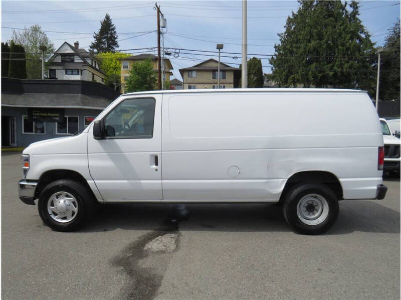 2013 Ford E-Series E-250