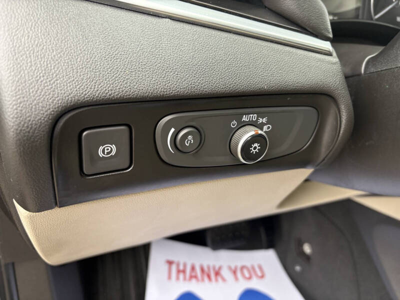 2019 Buick Enclave Essence