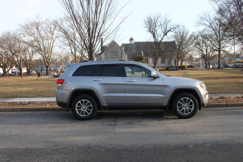 2014 Jeep Grand Cherokee for sale at Lexington Auto Club in Clifton NJ