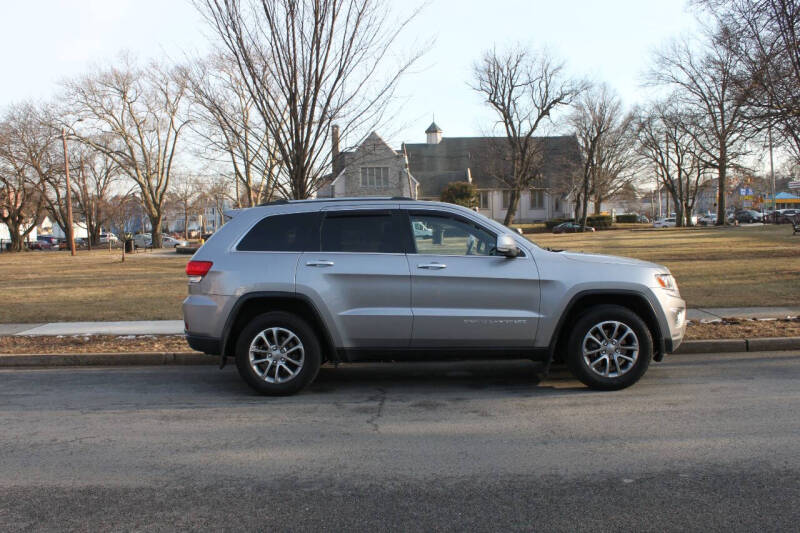 2014 Jeep Grand Cherokee for sale at Lexington Auto Club in Clifton NJ