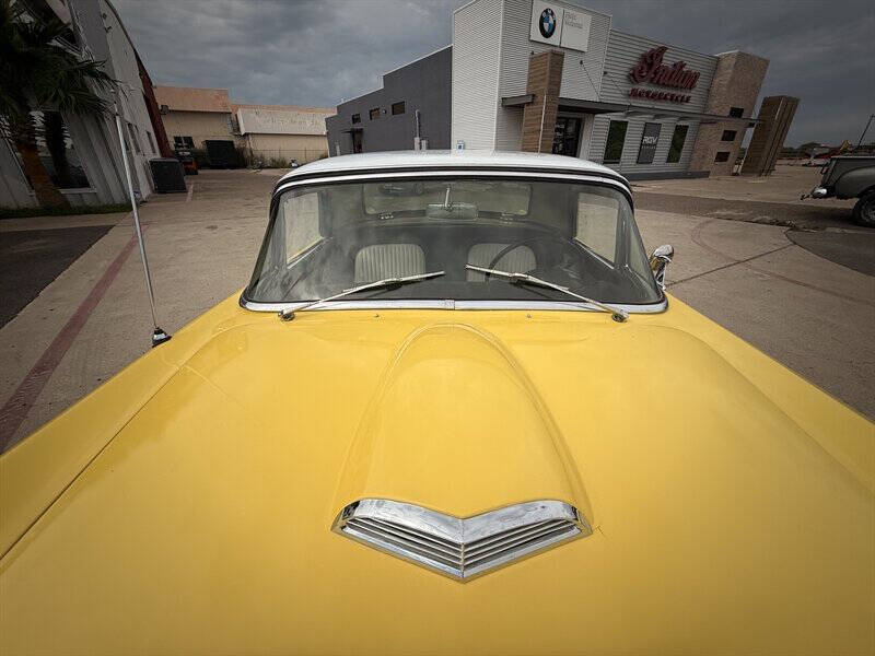 1955 Ford Thunderbird