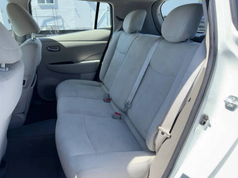 2014 Nissan LEAF