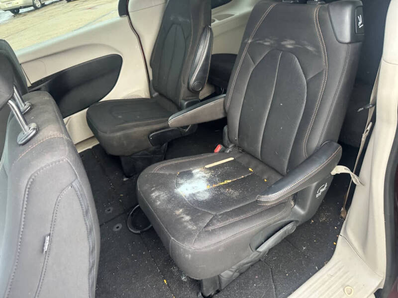 2017 Chrysler Pacifica Touring