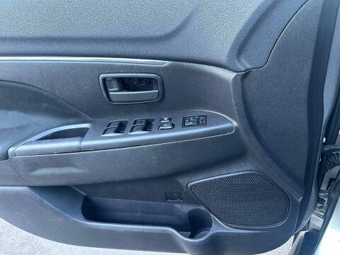 2015 Mitsubishi Outlander Sport ES