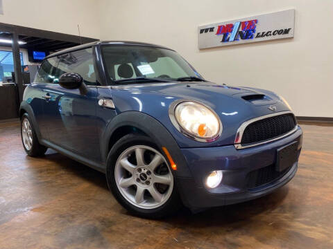 2010 MINI Cooper for sale at Driveline LLC in Jacksonville FL