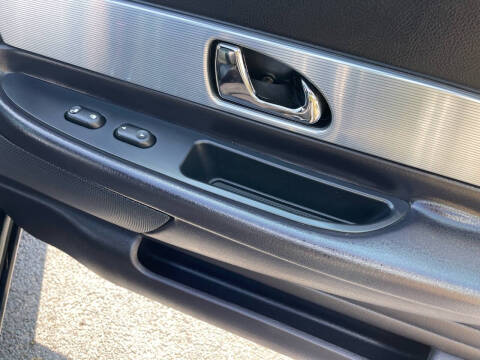 2004 Ford Thunderbird Deluxe