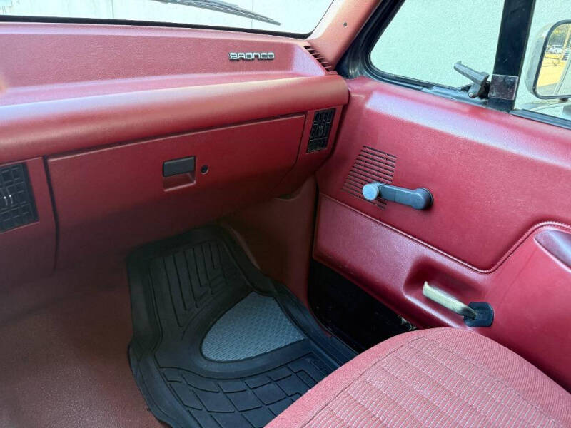 1987 Ford Bronco Eddie Bauer