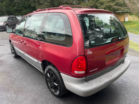 1997 Dodge Caravan ES