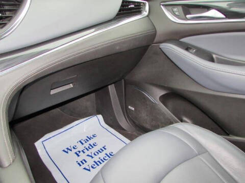 2021 Buick Enclave Essence