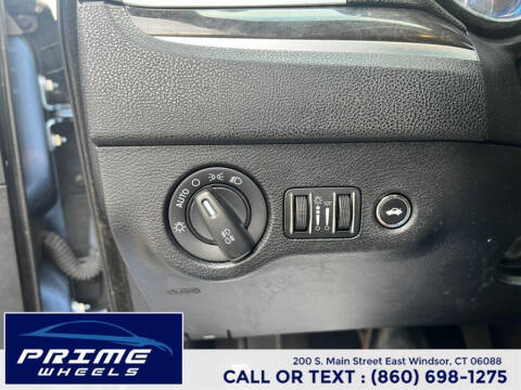 2011 Chrysler 300 Limited