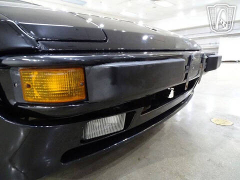 1987 Porsche 944 S