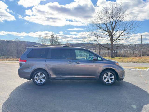 2011 Toyota Sienna