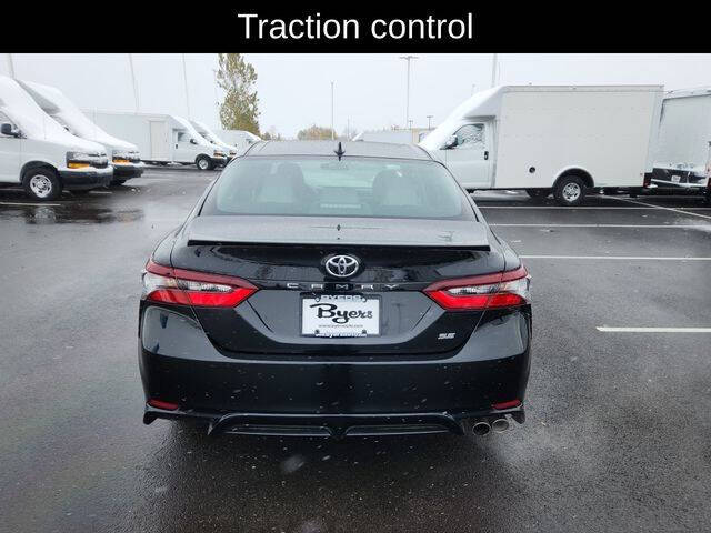 2023 Toyota Camry SE
