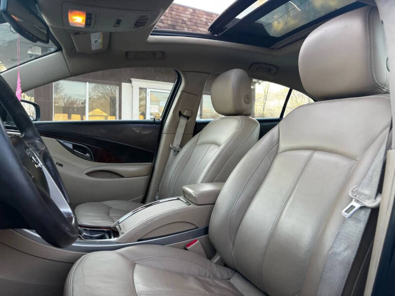 2012 Buick LaCrosse Premium 1