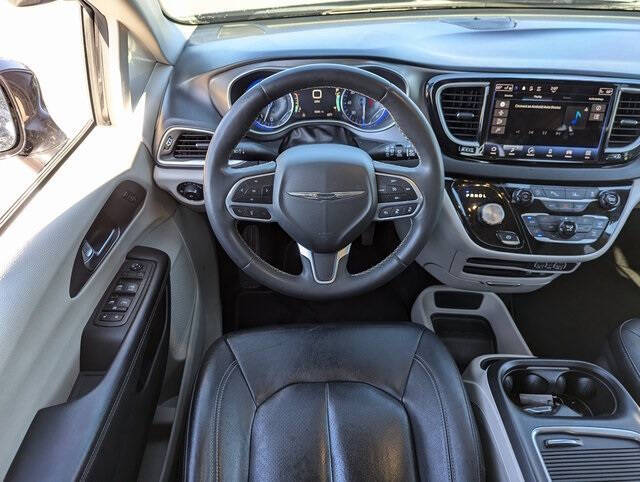 2022 Chrysler Pacifica for sale at Axio Auto Boise in Boise, ID