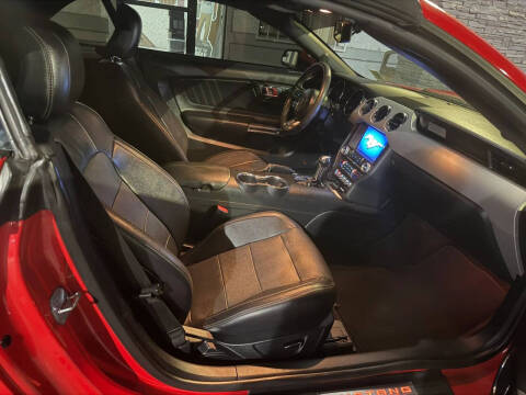 2017 Ford Mustang EcoBoost Premium