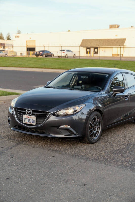2016 Mazda MAZDA3 i Sport