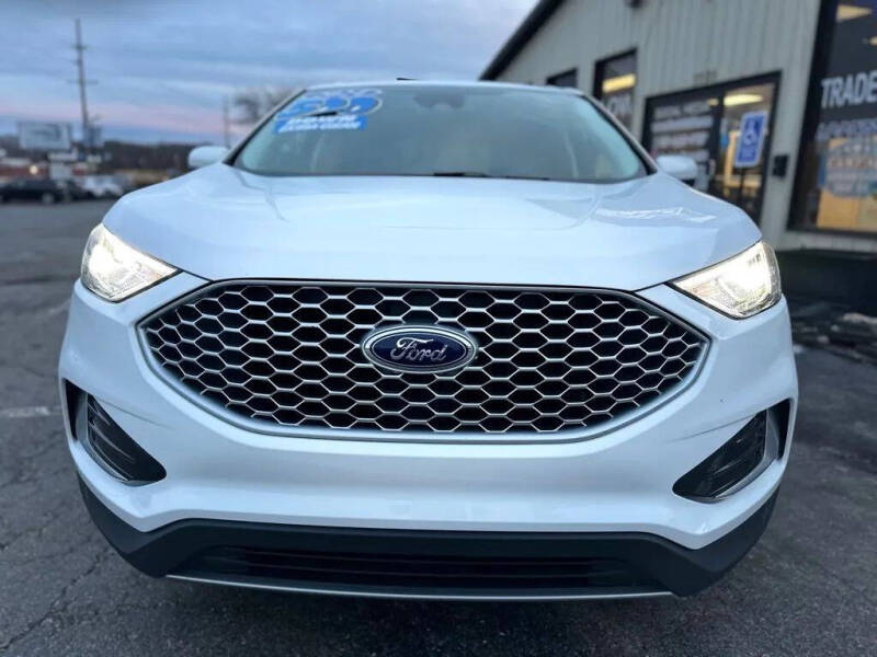 2024 Ford Edge